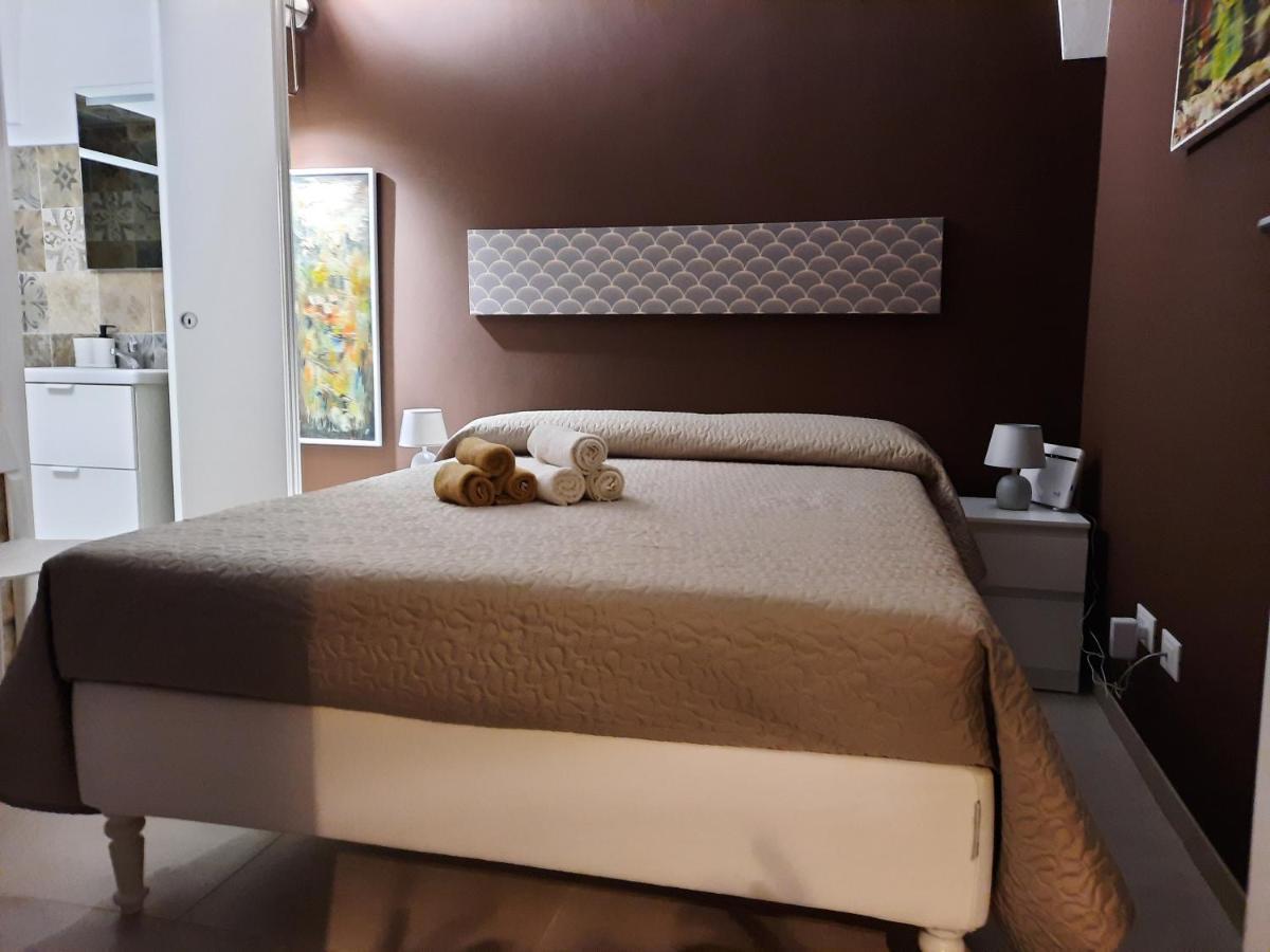 מונופולי Zia Nenne Holiday Rooms מראה חיצוני תמונה